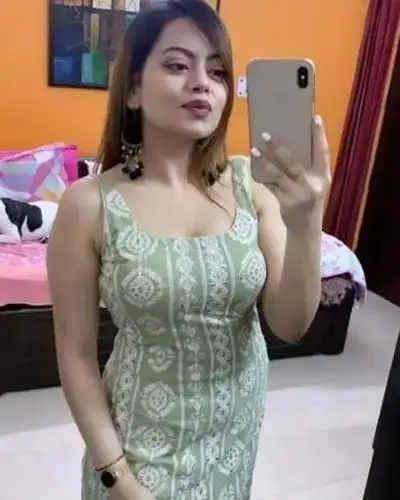 Call Girl in Ranebennuru
